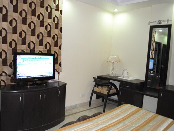 Hotel Universe Inn New Delhi Exterior foto